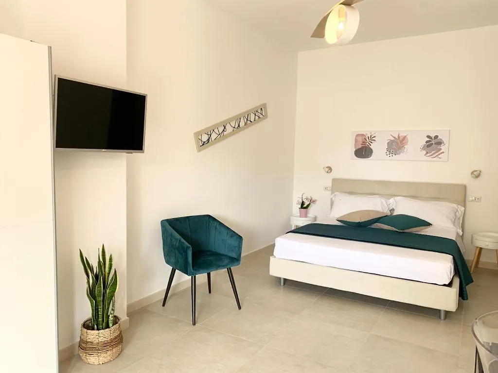 B&B Jolie Suite Villasimius Bed & Breakfast
